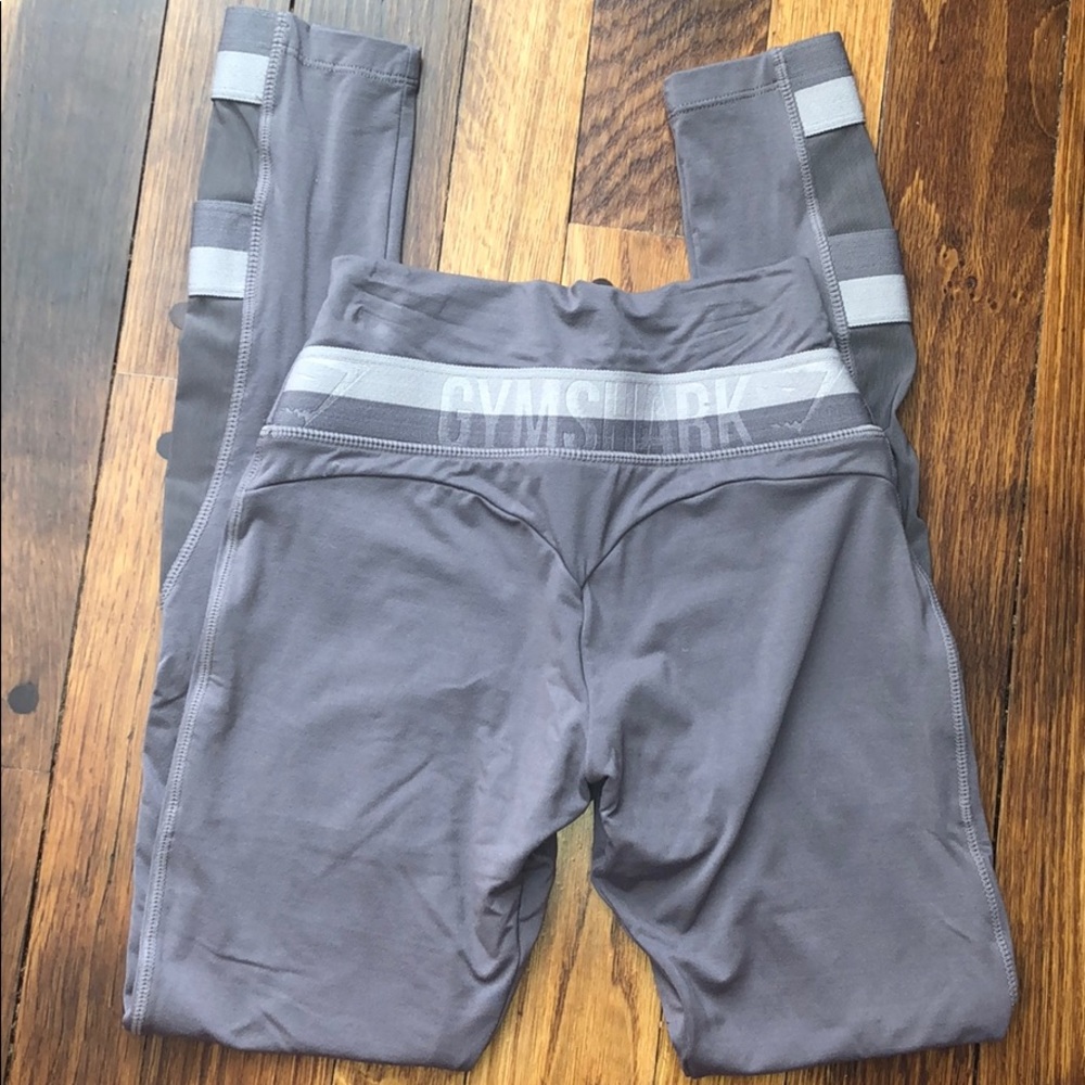 SOLD 🚫GYMSHARK 🏅